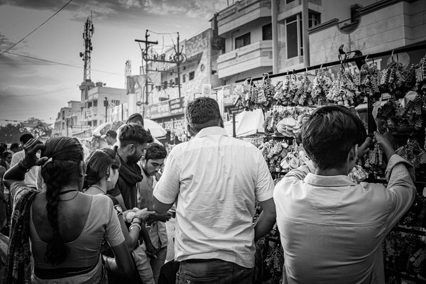 Trouvez l'amour : guide des rencontres pour seniors célibataires